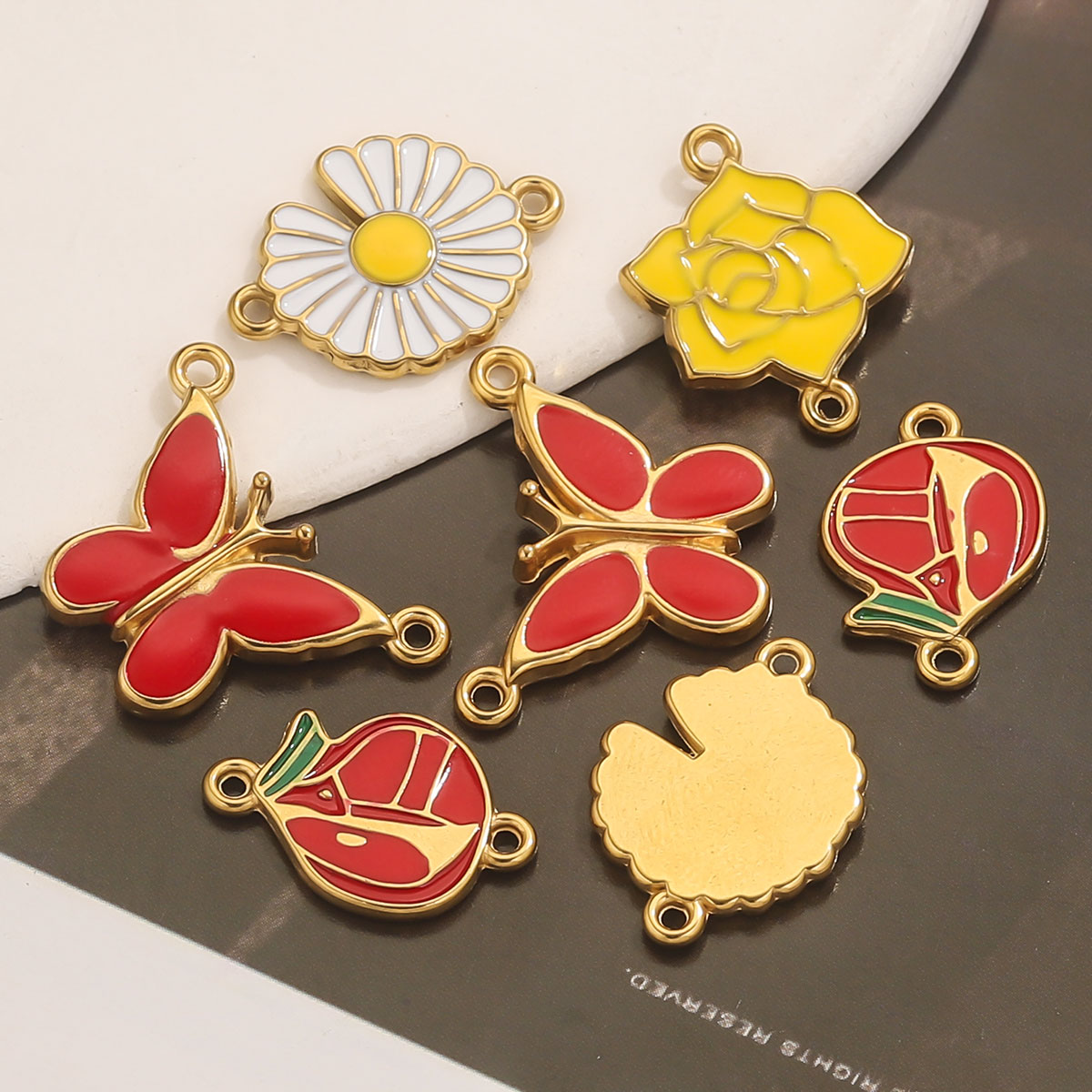 4pcs สแตนเลสสตีลเคลือบ Vintage - Jewelry Making Materials Wholesale บทวิจารณ์และราคา