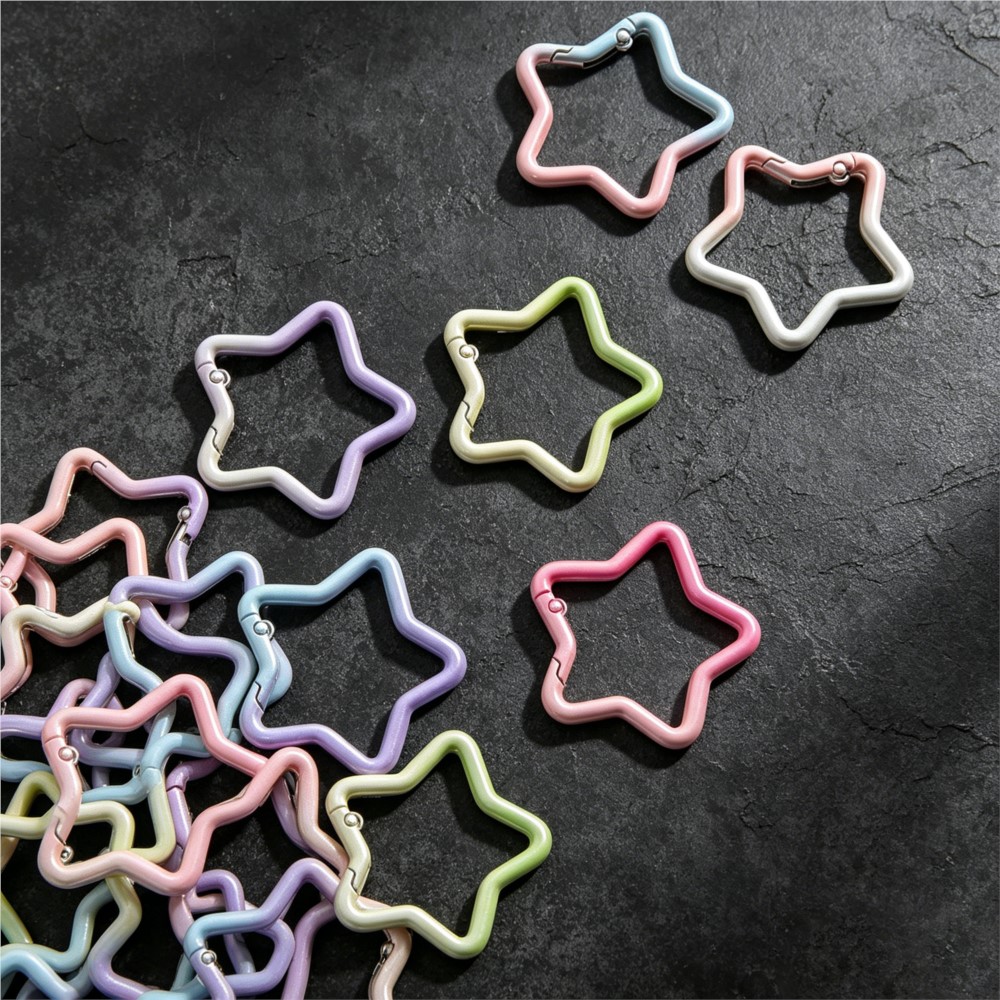 ห่วงคล้องกุญแจรูปดาวไล่สี 5 ชิ - Jewelry Making Supplies บทวิจารณ์และราคา